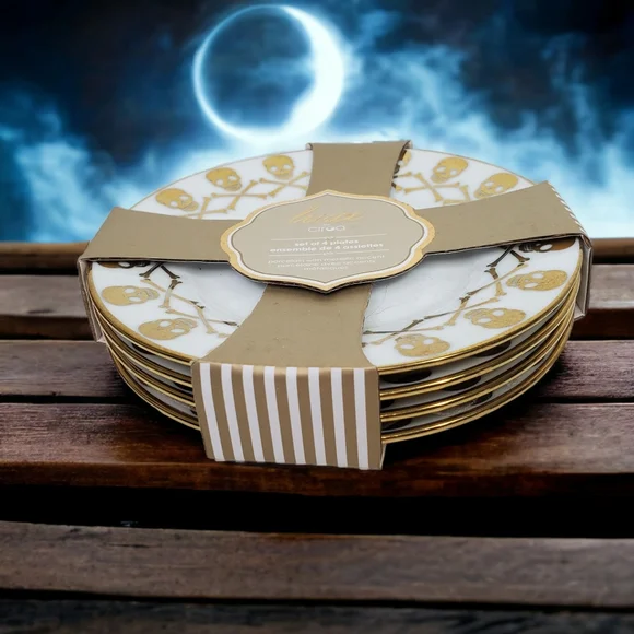 Ciroa Dining Ciroa Skull Crossbones Gold White Dessert Side